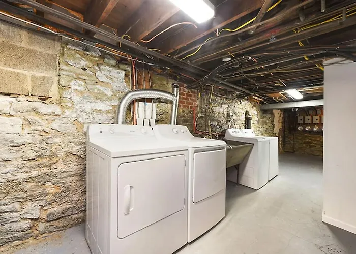 Apartment Hostwise - Pet Friendly Butler St Apt, Ground Floor With Private Entrance